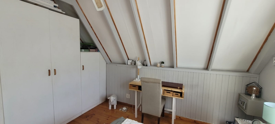 To Let 4 Bedroom Property for Rent in Tergniet Western Cape